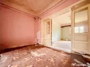 Casa cu potential amenajare pescarie- Zona Varfurile 