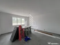 Casa individuala pe etaj de vanzare, renovata complet, Becicherecu Mic