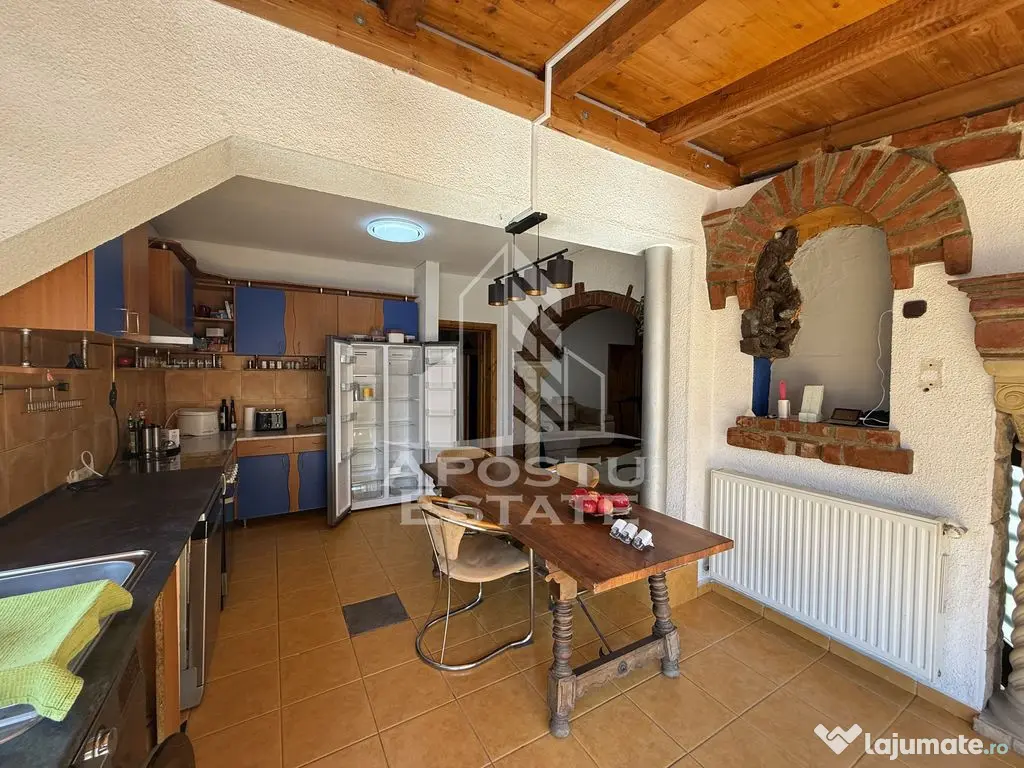 Casa individuala de vanzare cu proiect de extindere, zona Lunei - Timisoara (Timis)