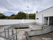 Vila deosebita cu piscina, familiala, investitie, business, Hunedoara 