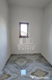 Casa de vanzare spatioasa, 5 camere si 3 bai, Giarmata, Comision 0 