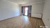 Casa de vanzare spatioasa, 5 camere si 3 bai, Giarmata, Comision 0 