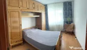 Apartament cu 3 camere decomandate, balcon și loc de parcar 