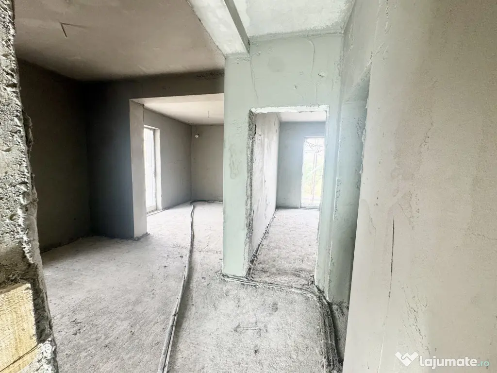 Apartament 2 camere, Giroc, zona Esso, lift, AC, finisaje cu - Giroc (Timis)