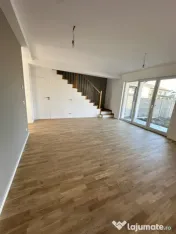 Comision 0% Duplex modern cu perete dublu si teren generos | 