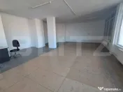 SPAȚIU COMERCIAL DE ÎNCHIRIAT | 284 mp | vitrină de 20 m 