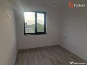 Duplex cu 4 camere de vanzare in Utvin 