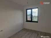 Duplex cu 4 camere de vanzare in Utvin 