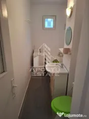 Apartament de închiriat cu 2 camere,zona Dacia,la 10 minute de centru 