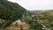 Teren de vanzare, 5000mp, cu iesire la rau, in Borlova, Muntele Mic 