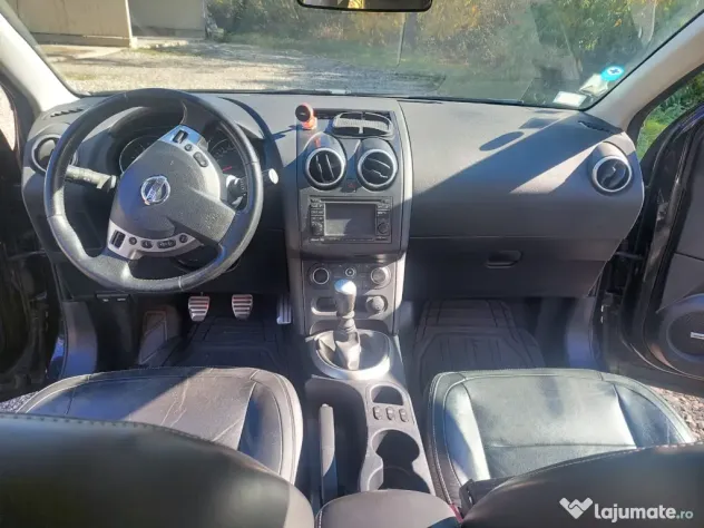 NISSAN QASHQAI 4500 de euro negociabil