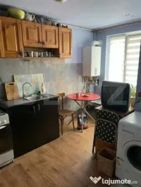 Apartament cu 2 camere, 45 mp, în zona centrală din Năsă