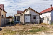 Casa la rosu in Zimandcuz Comision 0 
