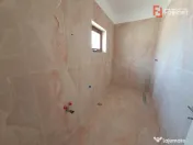 Duplex pe Parter - 3 camere - 2 bai - terasa - Sag, zona Man