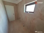 Duplex pe Parter - 3 camere - 2 bai - terasa - Sag, zona Man