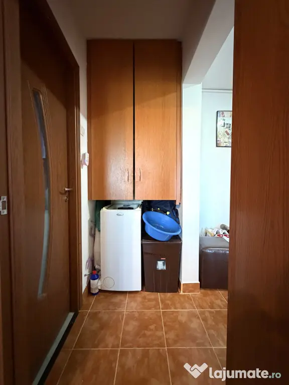 Apartament cu 2 camere,decomandat,47 mp utili, acoperis tigl - Timisoara (Timis)