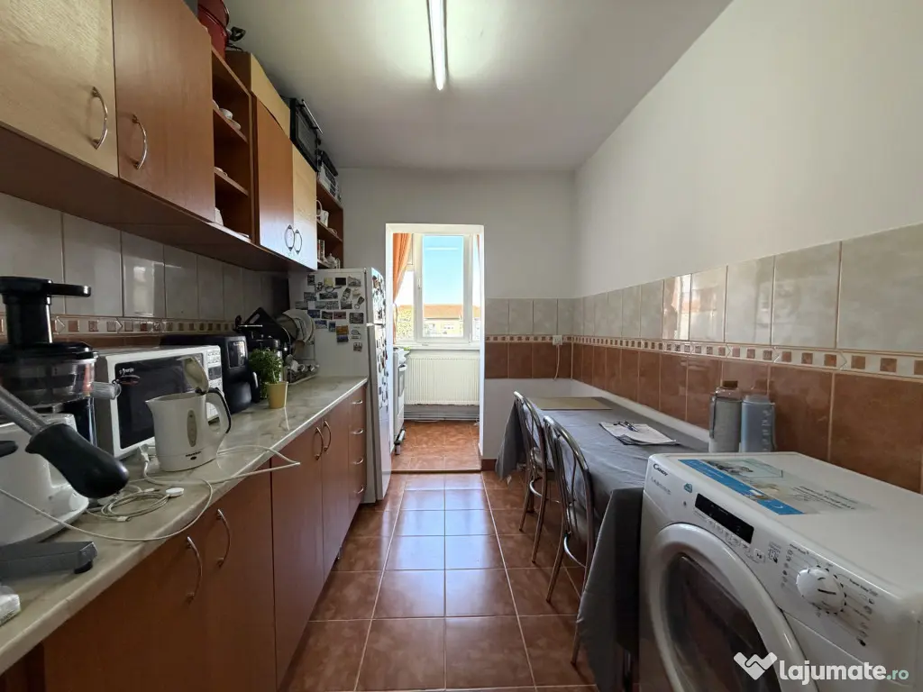 Apartament cu 2 camere,decomandat,47 mp utili, acoperis tigl - Timisoara (Timis)