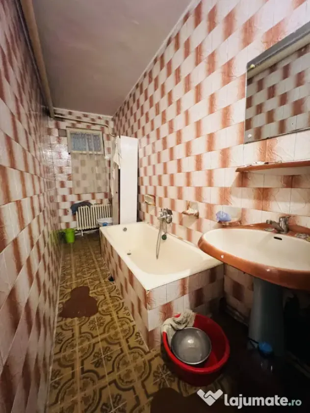 Casa de caramida, cu teren 739 mp- zona Mehala Timisoara - Timisoara (Timis)
