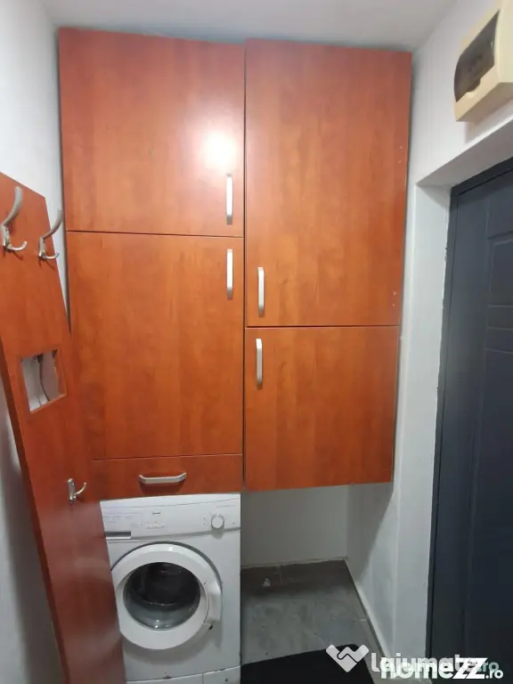 Garsoniera , 22 mp, renovata, mobilata si utilata - Calea Bu - Timisoara (Timis)