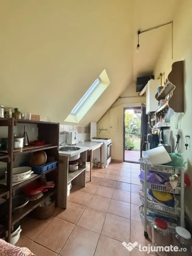 Casa individuala, 160mp utili, 1050mp teren- Sanmihaiul Roma - Sanmihaiu Roman (Timis)
