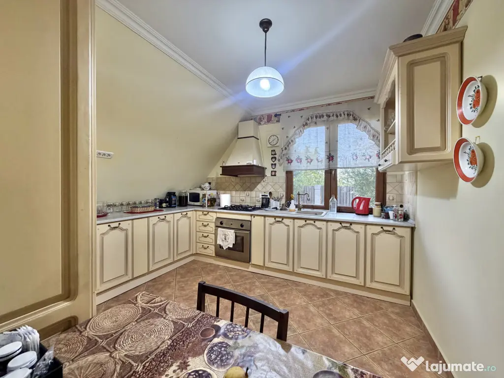 Casa individuala, 160mp utili, 1050mp teren- Sanmihaiul Roma - Sanmihaiu Roman (Timis)
