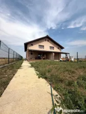 Duplex 5 camere, 140 mp utili, 18 mp terasa, 380mp teren-Chi 