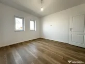Duplex 3 camere, 91 mp utili, 351 mp teren - Sag