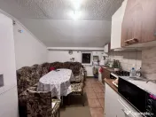 Apartament 3 camere, decomandat, 68 mp utili - Dambovita C 