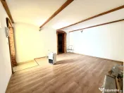 Apartament 7 camere, 3 bai, parter, 156 mp utili - Zona Iose 