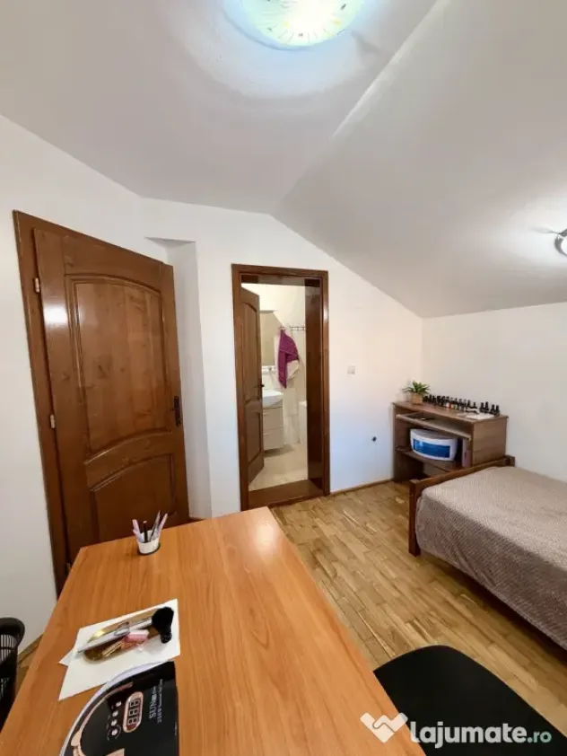 Casa individuala in vatra veche - Giarmata Mare - Giarmata Vii (Timis)