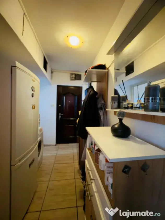 Apartament 3 camere, semidecomandat, 53mp utili, zona Girocu - Timisoara (Timis)