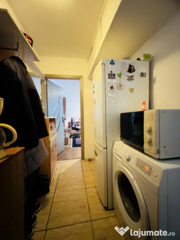 Apartament 3 camere, semidecomandat, 53mp utili, zona Girocu - Timisoara (Timis)