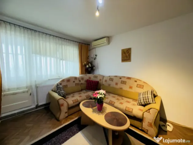 Apartament 3 camere, semidecomandat, 53mp utili, zona Girocu - Timisoara (Timis)