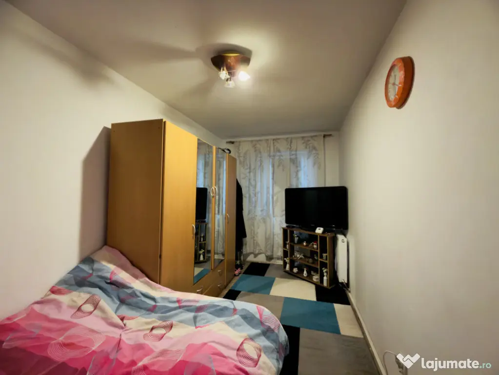Apartament 3 camere, semidecomandat, 53mp utili, zona Girocu - Timisoara (Timis)