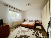 Casa individuala cu 5 camere si teren 1187 mp - Zona Mehala, 