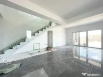 Duplex despartit - 3 camere - Mosnita Veche