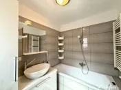 Duplex cu perete dublu, 108 mp utili, 303 mp teren - Dumbrav 