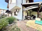 Duplex cu perete dublu, 108 mp utili, 303 mp teren - Dumbrav 
