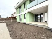 Apartament elegant 2 camere, 48 mp utili, curte 36 mp - Dumb