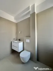 Duplex 4 camere, parter+etaj, 104mp utili, 270mp teren in Gi