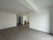 Duplex 4 camere central - Mosnita Veche 
