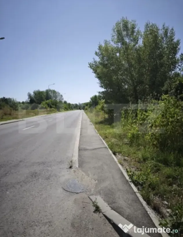 Teren de vânzare – 2.000 mp – Strada Profesor Cornel Po - Targoviste (Dambovita)