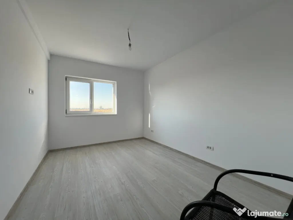 1/2 Duplex 5 camere | 3 bai | Giroc - Zona ESO - Giroc (Timis)