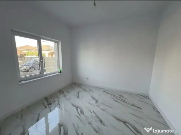 1/2 Duplex 5 camere | 3 bai | Giroc - Zona ESO - Giroc (Timis)