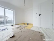 Penthouse 3 camere decomandat, 70mp utili, 30mp terasa, Giro