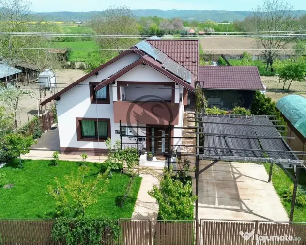 Casă modernă | Energie solară | Grădină I Mehedința I Comision 0% - Mehedinta (Prahova)