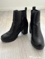 Botine damă negre cu toc gros și cataramă