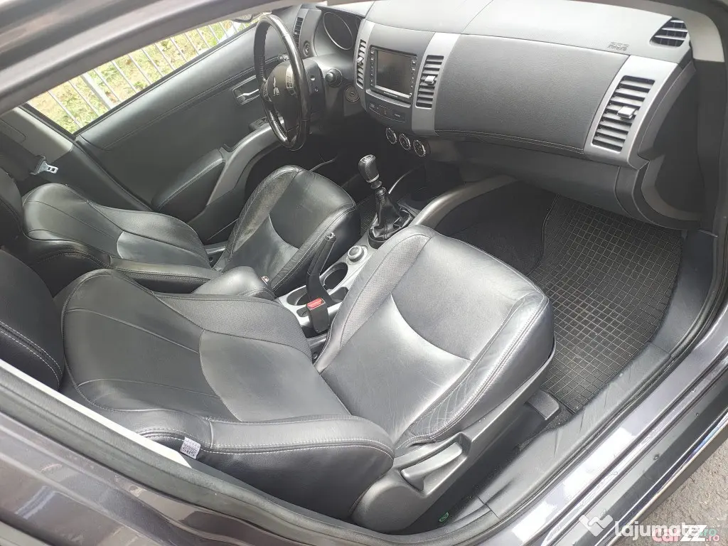 Mitsubishi Outlander 2.2 2011 - Bucuresti (Bucuresti-Ilfov)