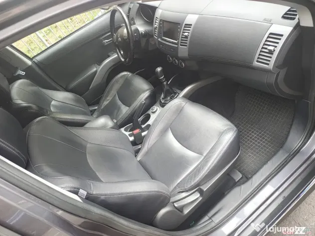 Mitsubishi Outlander 2.2 2011 - Bucuresti (Bucuresti-Ilfov)