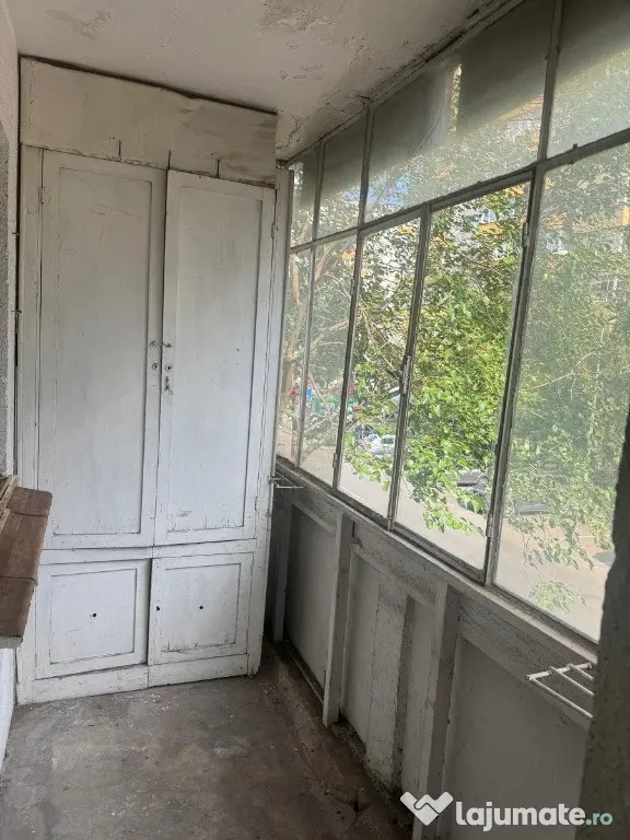 Apartament cu 2 camere semistradal - Bucuresti (Bucuresti-Ilfov)